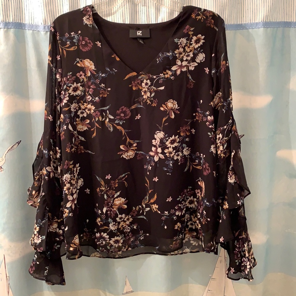 IZ Byer blouse